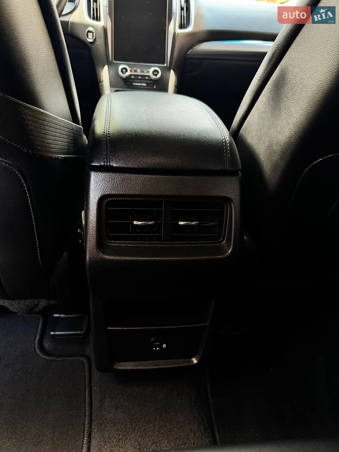2022 Ford Edge - мініатюра 18
