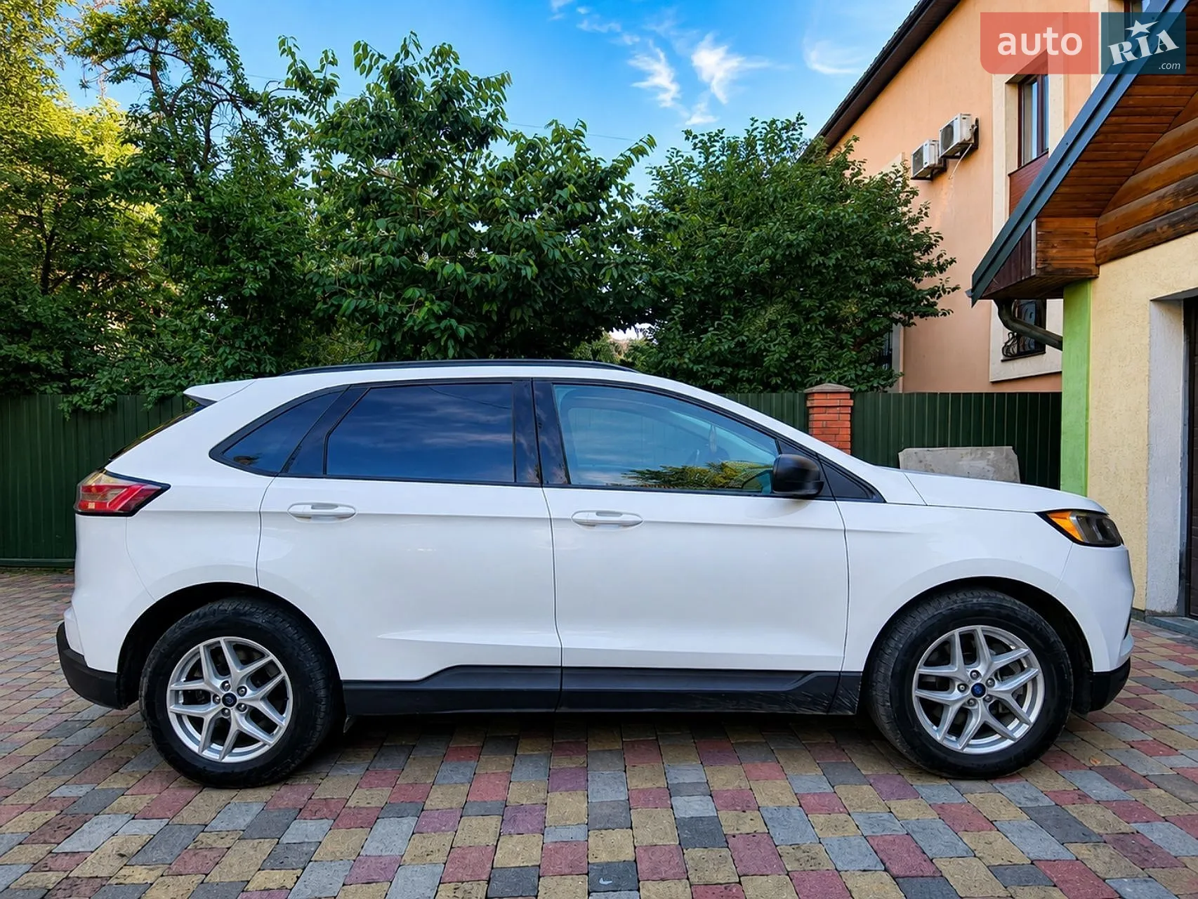 2021 Ford Edge - мініатюра 4