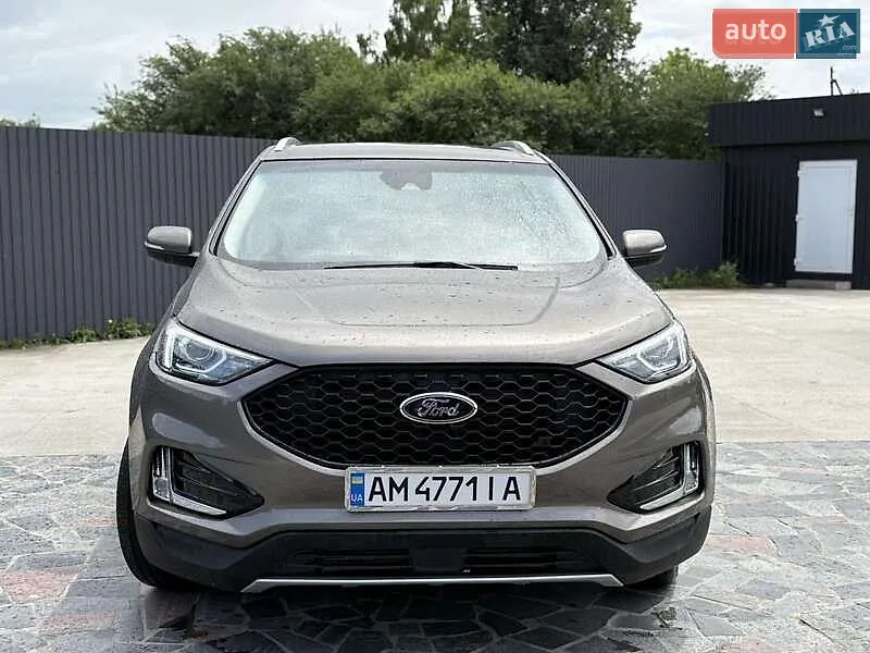 2019 Ford Edge - фото 1
