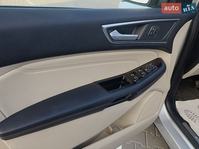 Внедорожник / Кроссовер Ford Edge 2018 в Дубно