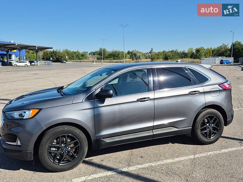 Ford Edge 2021