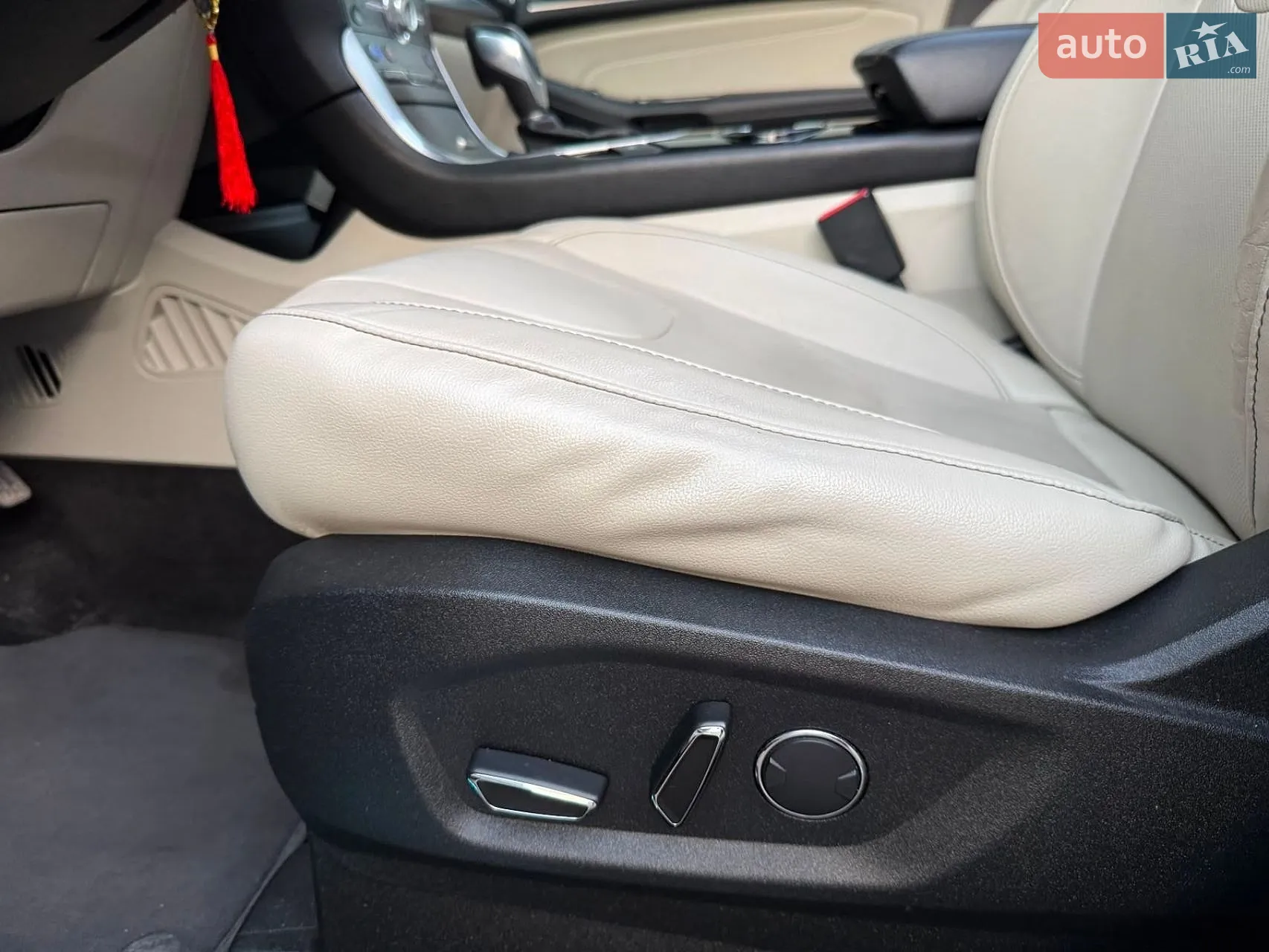 2018 Ford Edge - мініатюра 11