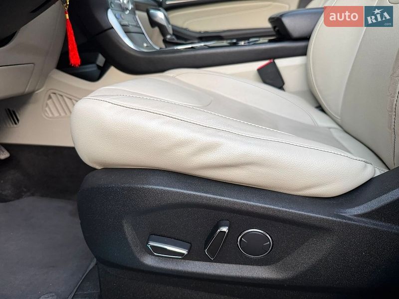 Внедорожник / Кроссовер Ford Edge 2018 в Ровно