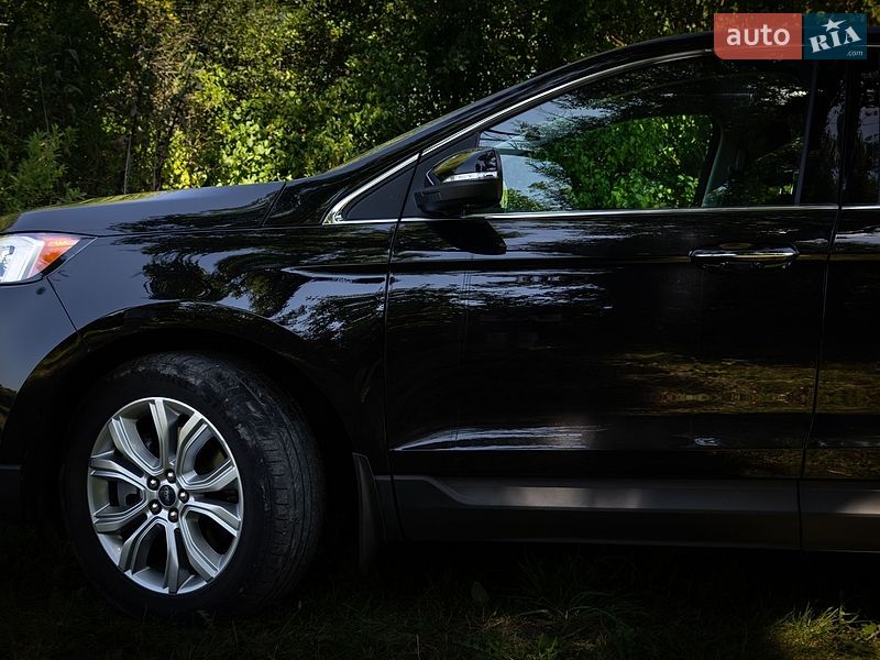 Внедорожник / Кроссовер Ford Edge 2021 в Шаргороде