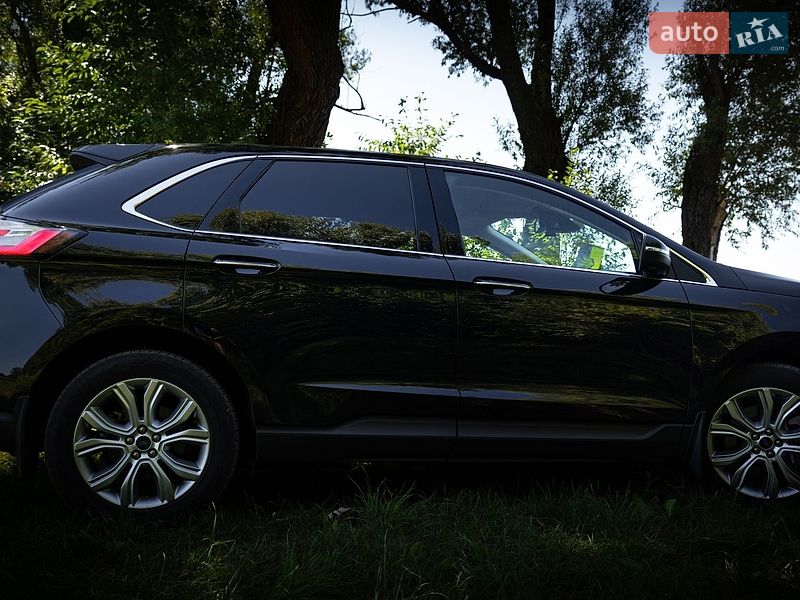 Внедорожник / Кроссовер Ford Edge 2021 в Шаргороде