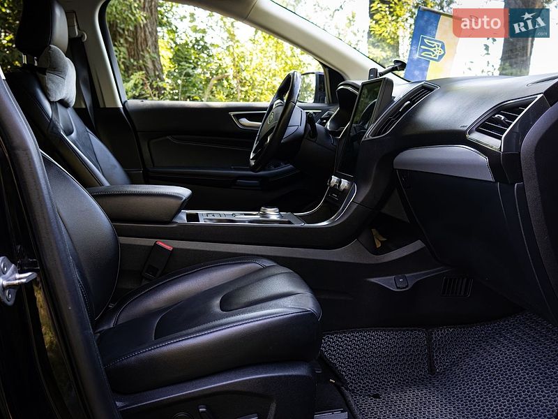 Внедорожник / Кроссовер Ford Edge 2021 в Шаргороде