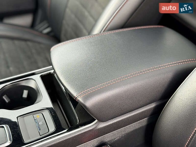 Позашляховик / Кросовер Ford Edge 2020 в Києві