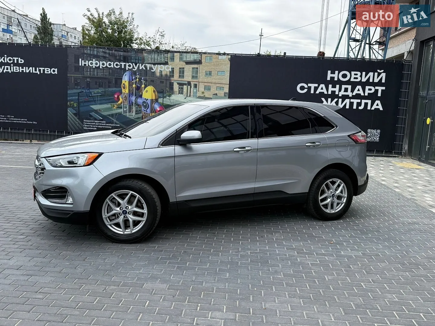 2021 Ford Edge - мініатюра 4