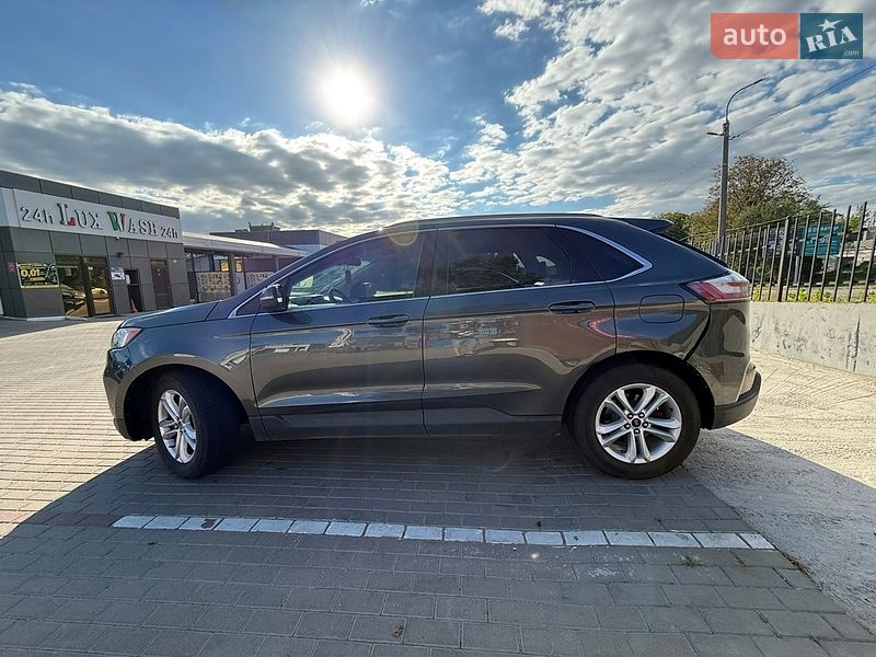 Позашляховик / Кросовер Ford Edge 2020 в Рівному