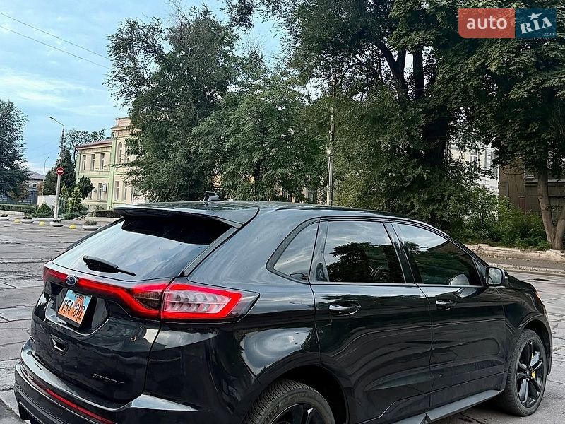 Позашляховик / Кросовер Ford Edge 2015 в Львові