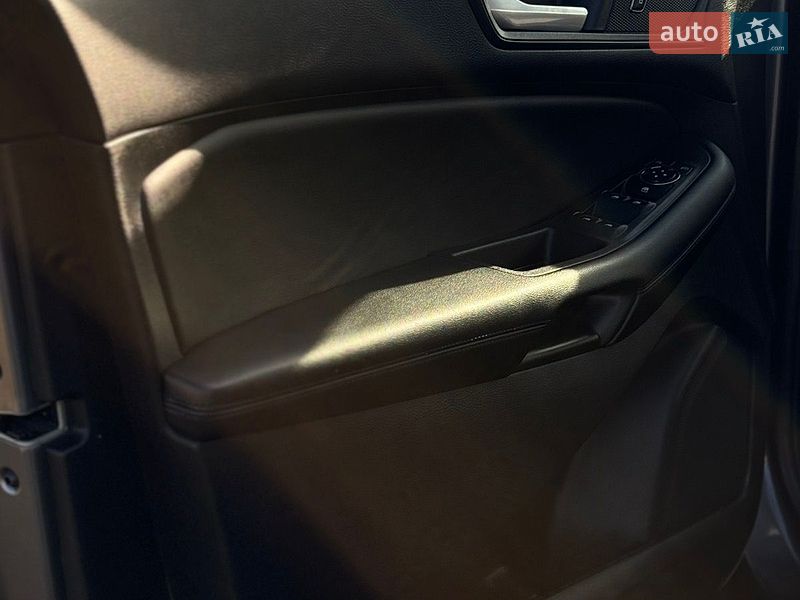 Позашляховик / Кросовер Ford Edge 2021 в Львові