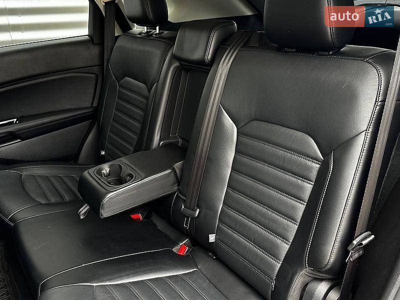 Внедорожник / Кроссовер Ford Edge 2015 в Черкассах