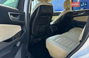 Внедорожник / Кроссовер Ford Edge 2019 в Дубно