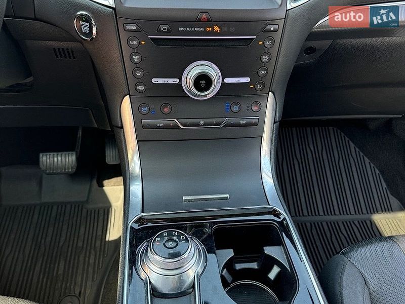 Позашляховик / Кросовер Ford Edge 2019 в Києві