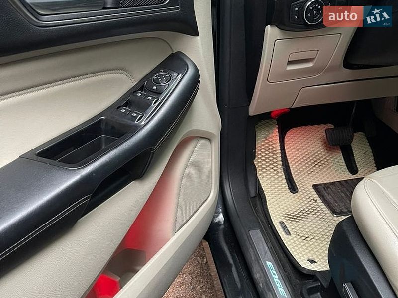 Позашляховик / Кросовер Ford Edge 2015 в Чернігові фото 13 Позашляховик / Кросовер Ford Edge 2015 в Чернігові