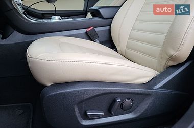 Позашляховик / Кросовер Ford Edge 2021 в Луцьку