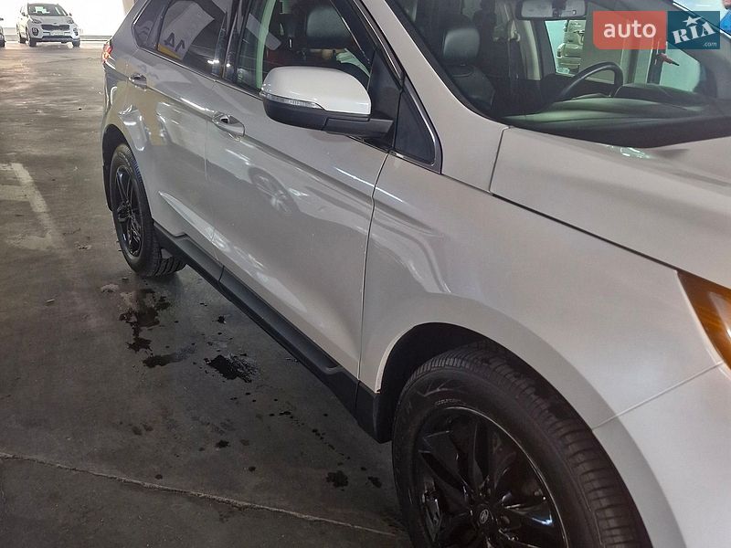 Позашляховик / Кросовер Ford Edge 2018 в Львові