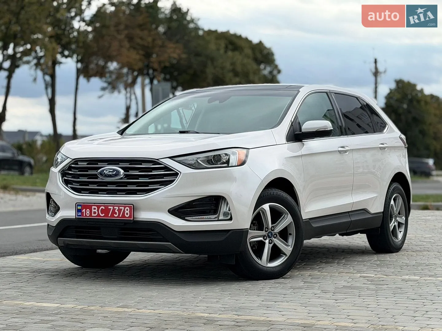 2019 Ford Edge - фото 1