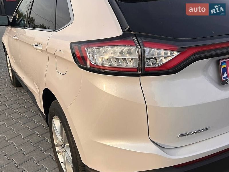 Внедорожник / Кроссовер Ford Edge 2017 в Дубно
