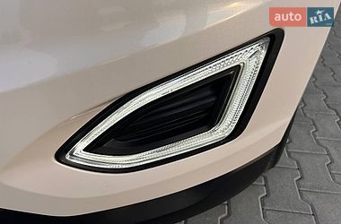 Внедорожник / Кроссовер Ford Edge 2017 в Дубно