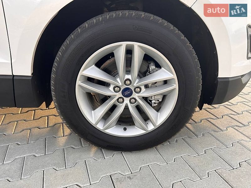 Внедорожник / Кроссовер Ford Edge 2017 в Дубно