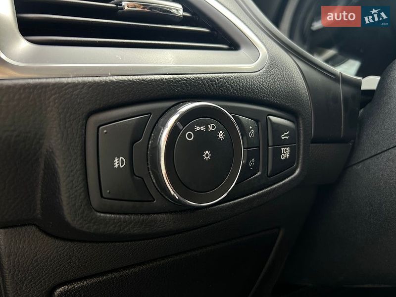 Позашляховик / Кросовер Ford Edge 2023 в Івано-Франківську