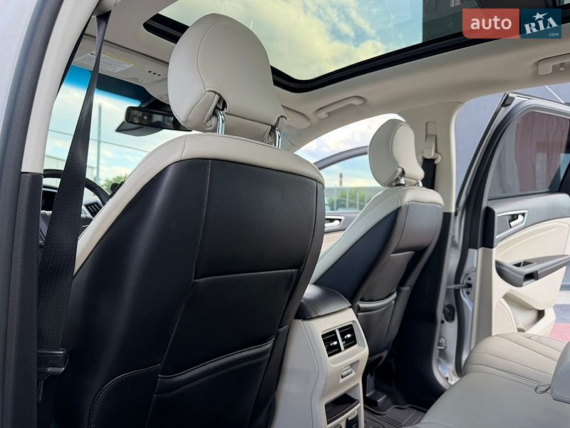 Позашляховик / Кросовер Ford Edge 2015 в Івано-Франківську