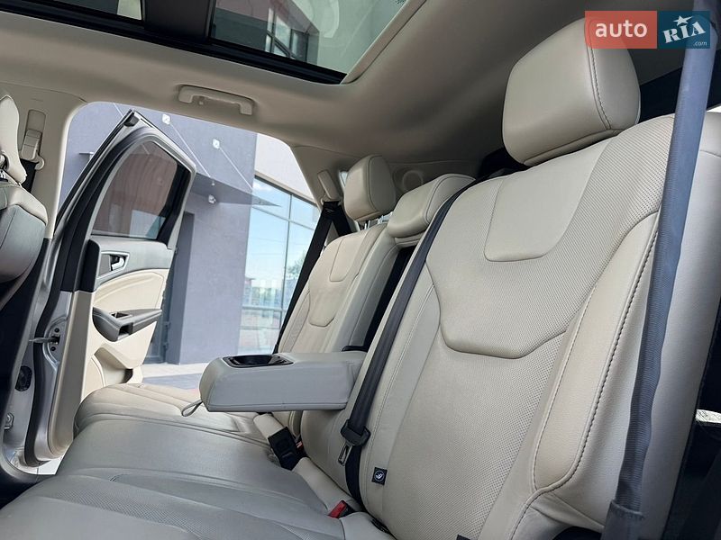Позашляховик / Кросовер Ford Edge 2015 в Івано-Франківську