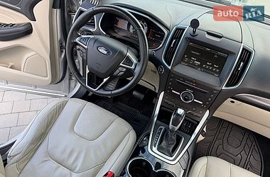 Позашляховик / Кросовер Ford Edge 2015 в Івано-Франківську
