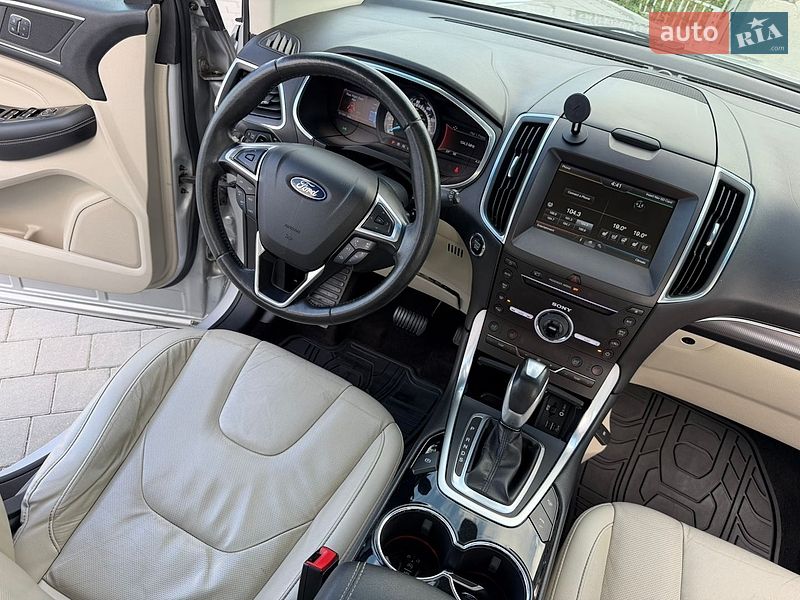 Позашляховик / Кросовер Ford Edge 2015 в Івано-Франківську