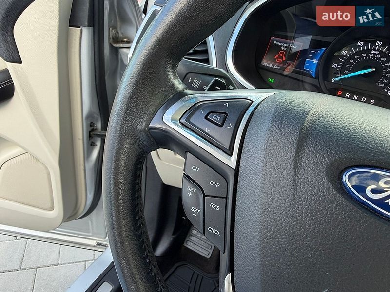 Позашляховик / Кросовер Ford Edge 2015 в Івано-Франківську