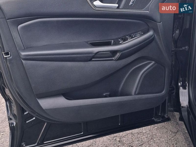 Внедорожник / Кроссовер Ford Edge 2016 в Дубно фото 14 Внедорожник / Кроссовер Ford Edge 2016 в Дубно