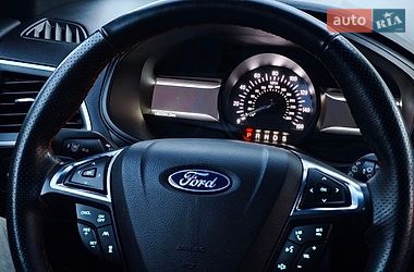 Позашляховик / Кросовер Ford Edge 2022 в Лубнах