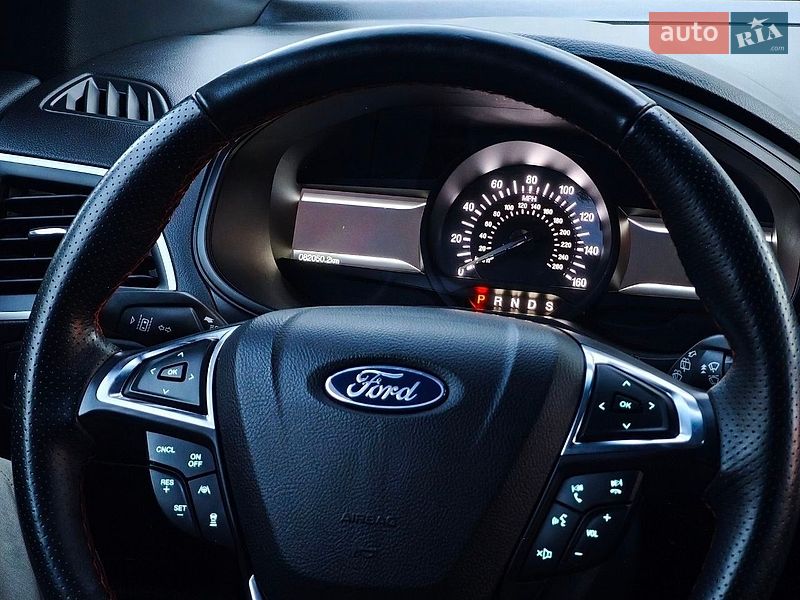 Позашляховик / Кросовер Ford Edge 2022 в Лубнах