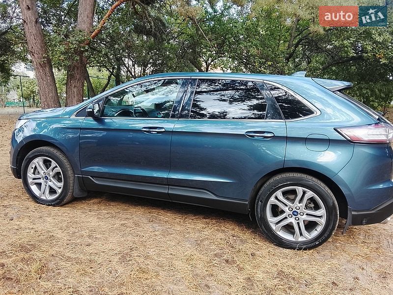 Внедорожник / Кроссовер Ford Edge 2018 в Новых Санжарах