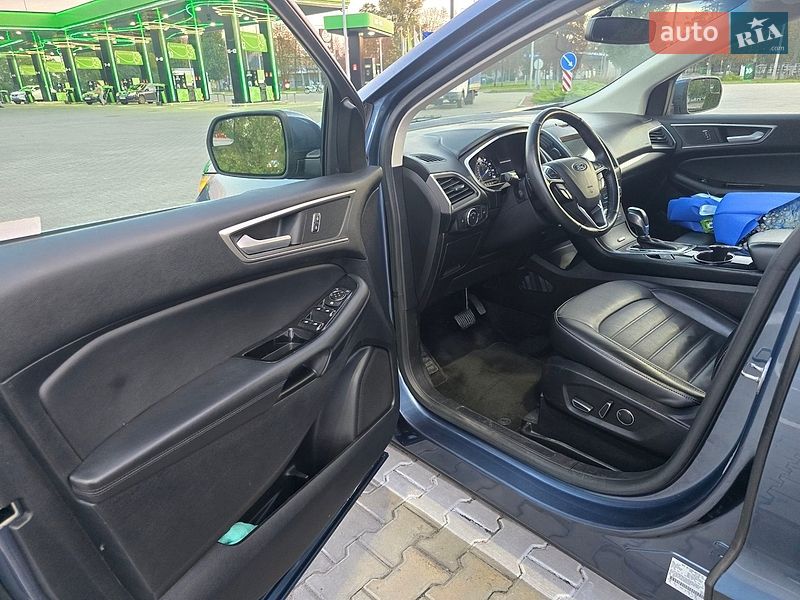 Позашляховик / Кросовер Ford Edge 2018 в Кременчуці
