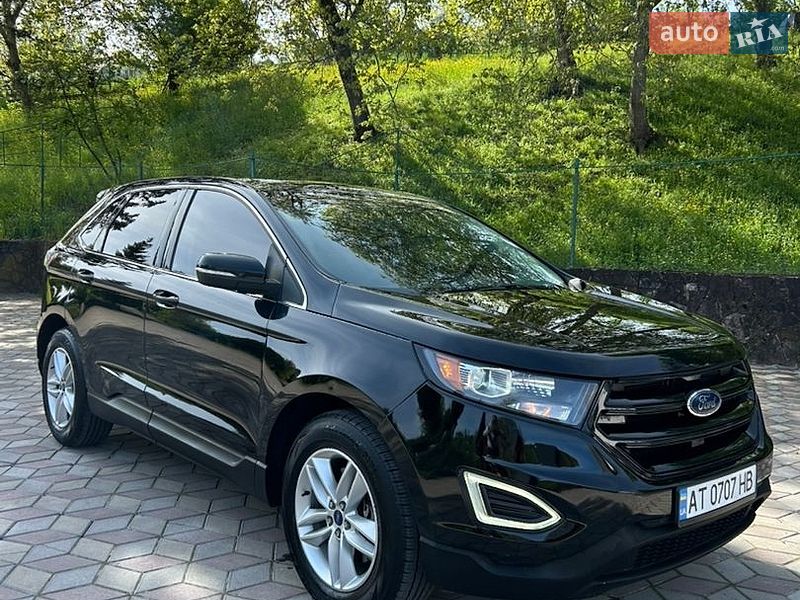 Позашляховик / Кросовер Ford Edge 2016 в Косові
