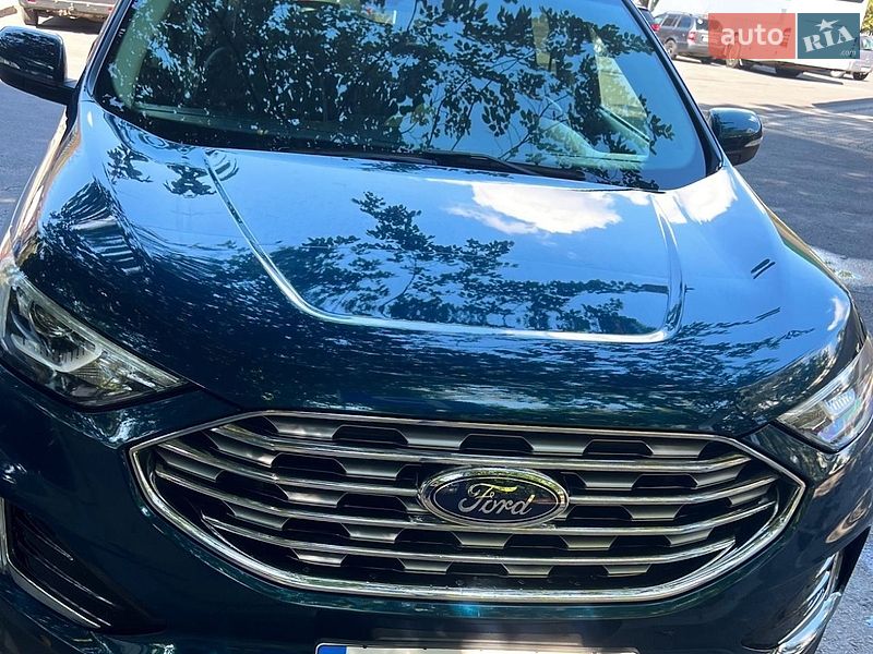 Позашляховик / Кросовер Ford Edge 2020 в Ужгороді