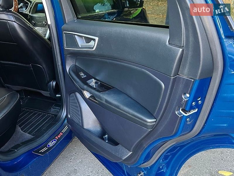 Позашляховик / Кросовер Ford Edge 2020 в Ужгороді
