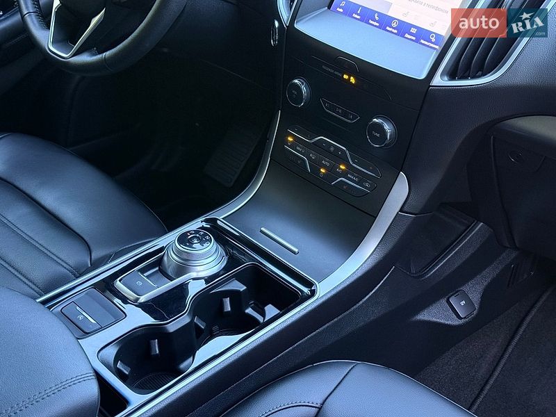 Внедорожник / Кроссовер Ford Edge 2020 в Ивано-Франковске