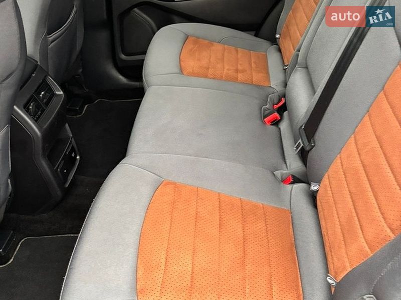 Внедорожник / Кроссовер Ford Edge 2017 в Киеве