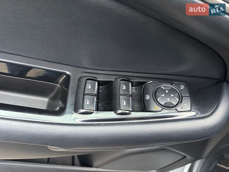 Внедорожник / Кроссовер Ford Edge 2017 в Киеве