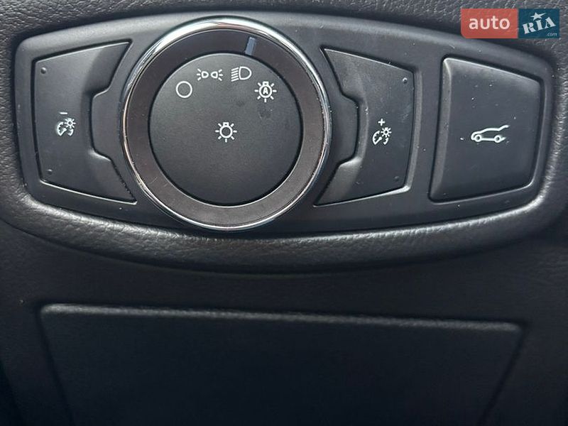 Внедорожник / Кроссовер Ford Edge 2017 в Киеве