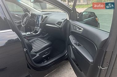 Позашляховик / Кросовер Ford Edge 2022 в Острозі