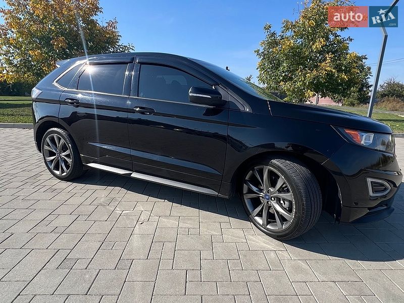 Внедорожник / Кроссовер Ford Edge 2016 в Здолбунове