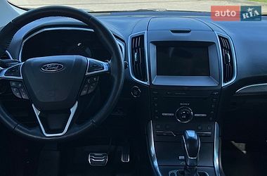 Внедорожник / Кроссовер Ford Edge 2016 в Здолбунове