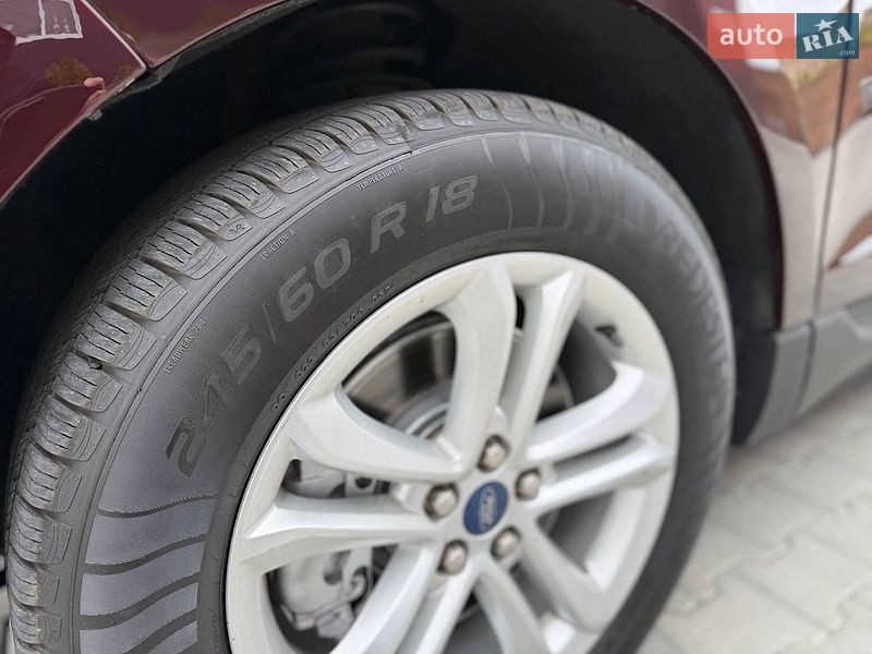 Внедорожник / Кроссовер Ford Edge 2019 в Ровно