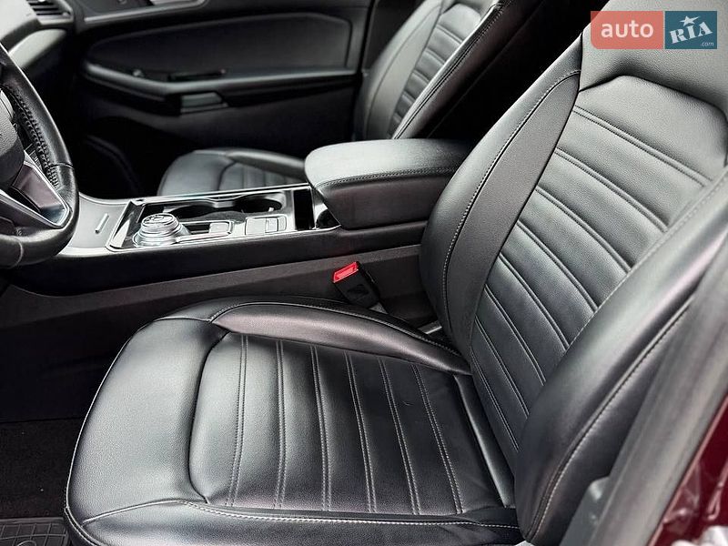 Внедорожник / Кроссовер Ford Edge 2019 в Ровно