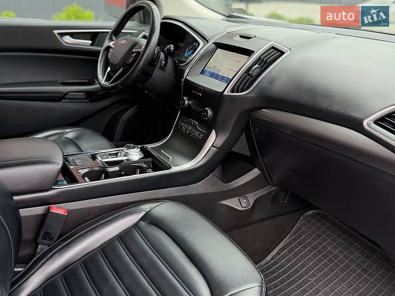 Внедорожник / Кроссовер Ford Edge 2019 в Ровно
