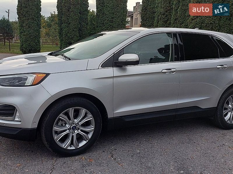 Позашляховик / Кросовер Ford Edge 2019 в Дубні